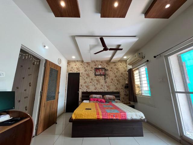 3 BHK Apartment in Bill for resale Vadodara. The reference number is 19638026
