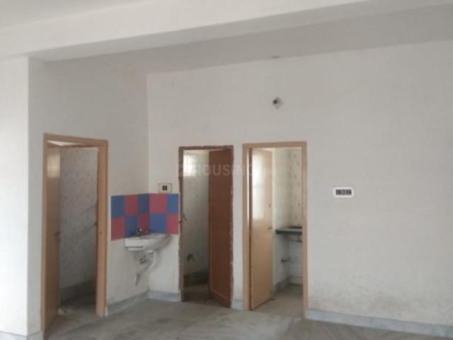 3 BHK Apartment in Birati for resale Kolkata. The reference number is 10543852