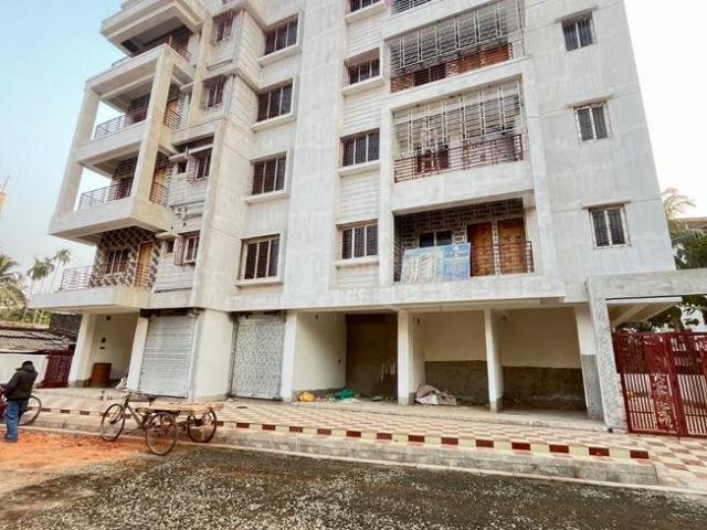 3 BHK Apartment in Bramhapur for resale Kolkata. The reference number is 18451036