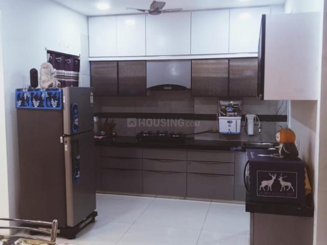 3 BHK Apartment in BSNL Colony for rent Vadodara. The reference number is 21112598