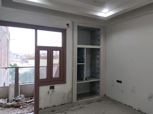 3 BHK Apartment in Burari for resale New Delhi. The reference number is 19359562