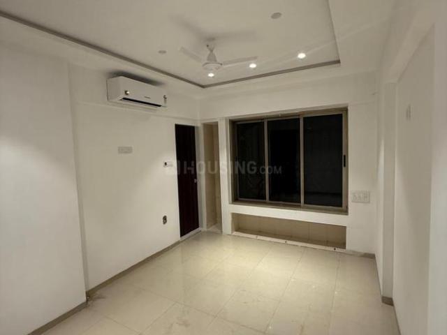 3 BHK Apartment in Byculla for rent Mumbai. The reference number is 19509476