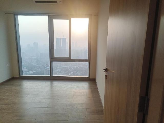 3 BHK Apartment in Byculla for rent Mumbai. The reference number is 21197646