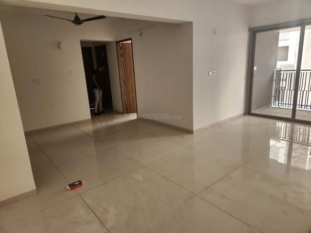 3 BHK Apartment in Gota for rent Ahmedabad. The reference number is 18750404