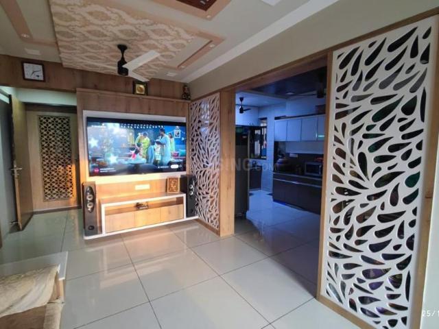 3 BHK Apartment in Gota for rent Ahmedabad. The reference number is 19866799