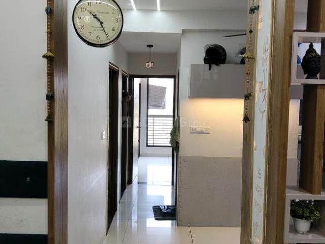 3 BHK Apartment in Gota for rent Ahmedabad. The reference number is 19345806