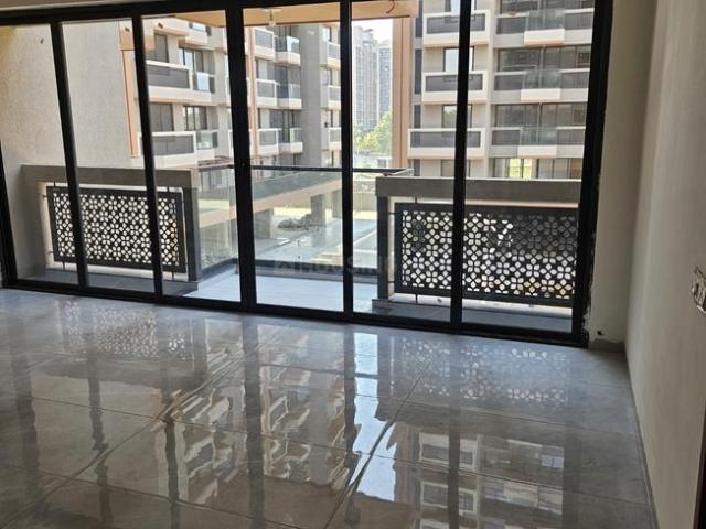 3 BHK Apartment in Gota for rent Ahmedabad. The reference number is 20767988