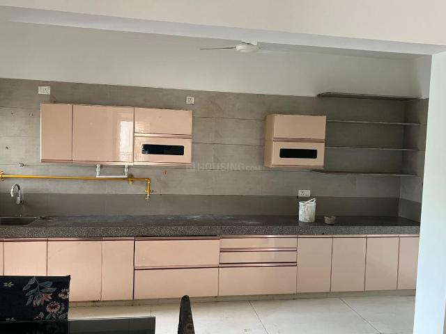 3 BHK Apartment in Gota for rent Ahmedabad. The reference number is 21042703