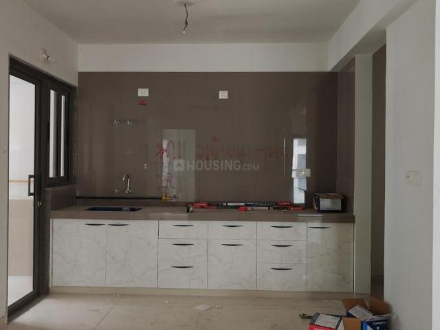 3 BHK Apartment in Gota for rent Ahmedabad. The reference number is 21062056