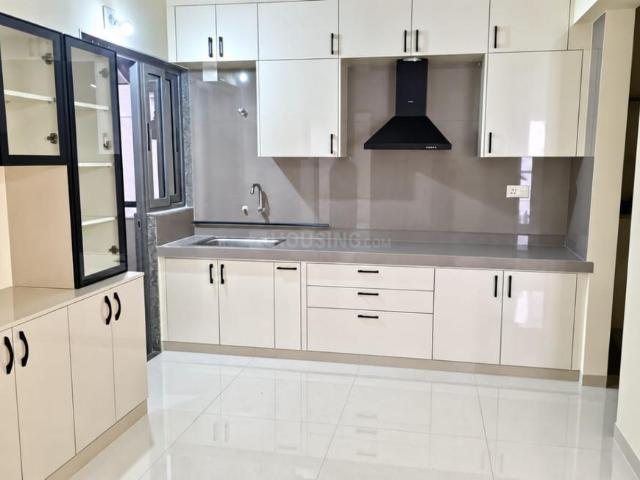 3 BHK Apartment in Gota for rent Ahmedabad. The reference number is 21133434