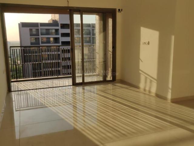 3 BHK Apartment in Gota for rent Ahmedabad. The reference number is 21295464