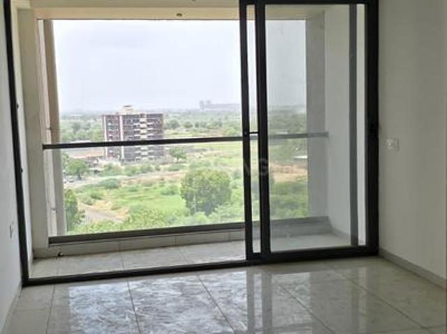 3 BHK Apartment in Gota for resale Ahmedabad. The reference number is 20726341