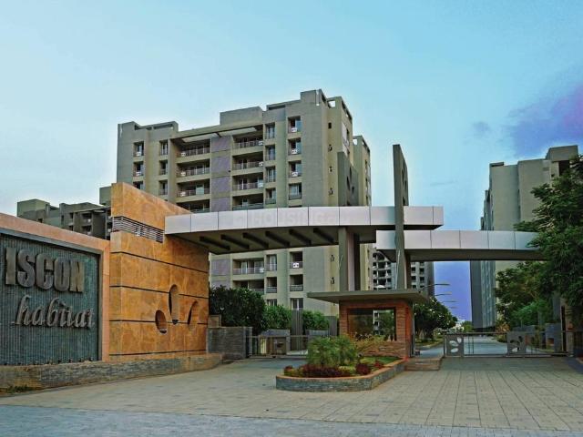 3 BHK Apartment in Gotri for resale Vadodara. The reference number is 19806187