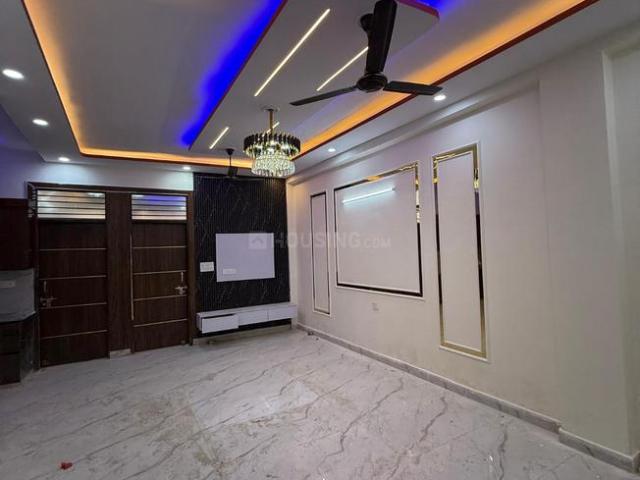3 BHK Apartment in Govindpuram for resale Ghaziabad. The reference number is 19807602