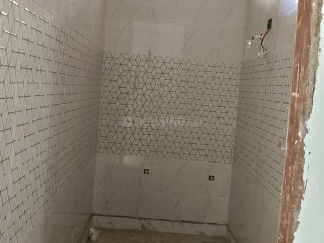 3 BHK Apartment in Govindpuram for resale Ghaziabad. The reference number is 20403867