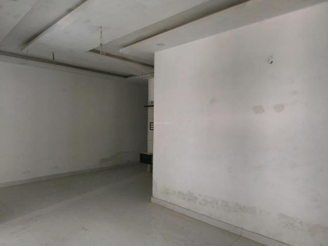 3 BHK Apartment in Govindpuram for resale Ghaziabad. The reference number is 21128762