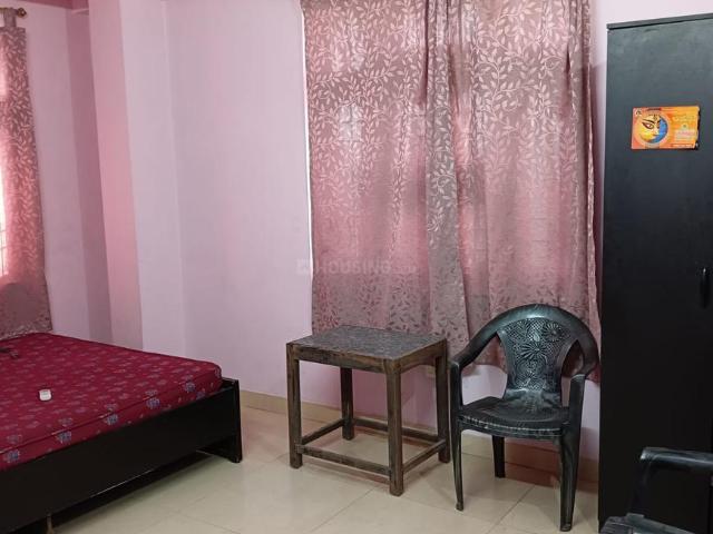 3 BHK Apartment in Gola Road for rent Patna. The reference number is 18390381