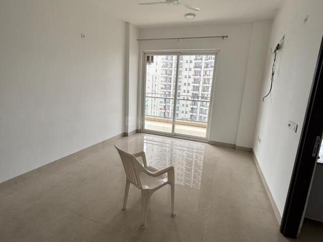 3 BHK Apartment in Gomti Nagar for rent Lucknow. The reference number is 19402935