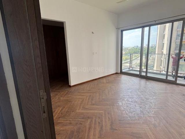 3 BHK Apartment in Gomti Nagar for rent Lucknow. The reference number is 19950108