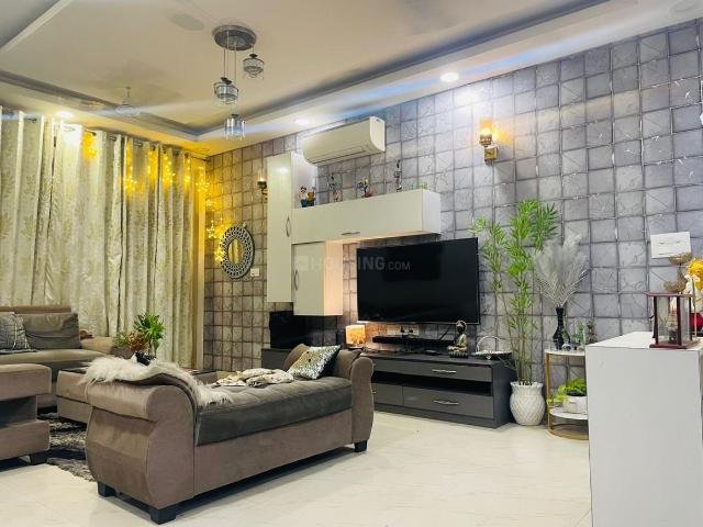 3 BHK Apartment in Gomti Nagar for rent Lucknow. The reference number is 21232193