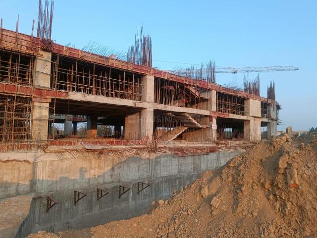 3 BHK Apartment in Gomti Nagar for resale Lucknow. The reference number is 19712315