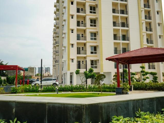 3 BHK Apartment in Gomti Nagar for resale Lucknow. The reference number is 20615735