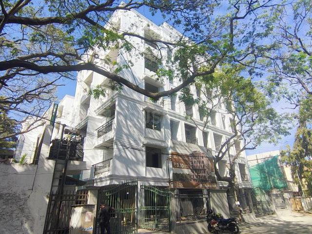 3 BHK Apartment in Gopalapuram for resale Chennai. The reference number is 20187947