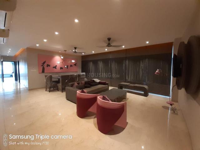 3 BHK Apartment in Goregaon East for rent Mumbai. The reference number is 18515841