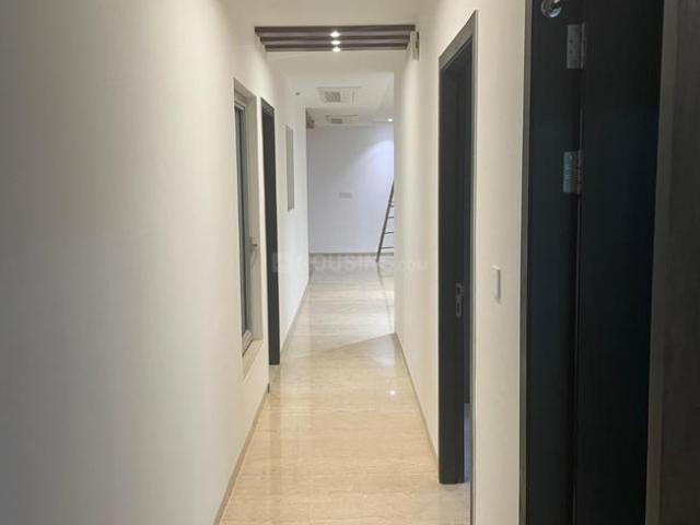 3 BHK Apartment in Goregaon East for rent Mumbai. The reference number is 20459985