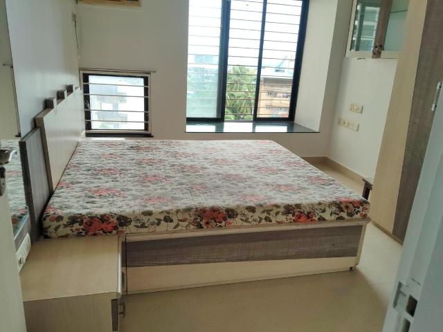 3 BHK Apartment in Goregaon East for rent Mumbai. The reference number is 20675495