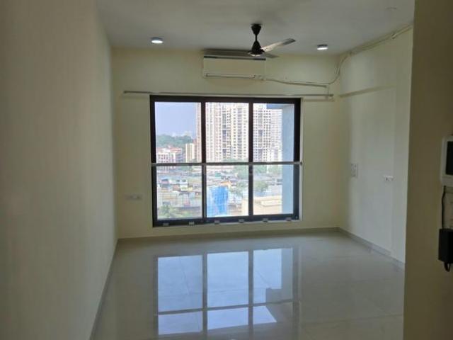 3 BHK Apartment in Goregaon East for rent Mumbai. The reference number is 21298753
