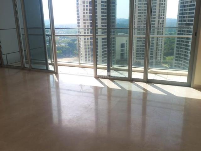 3 BHK Apartment in Goregaon East for resale Mumbai. The reference number is 21044311