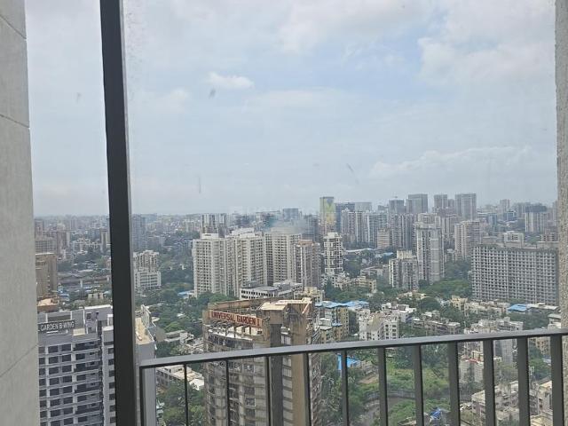 3 BHK Apartment in Goregaon West for rent Mumbai. The reference number is 17846159