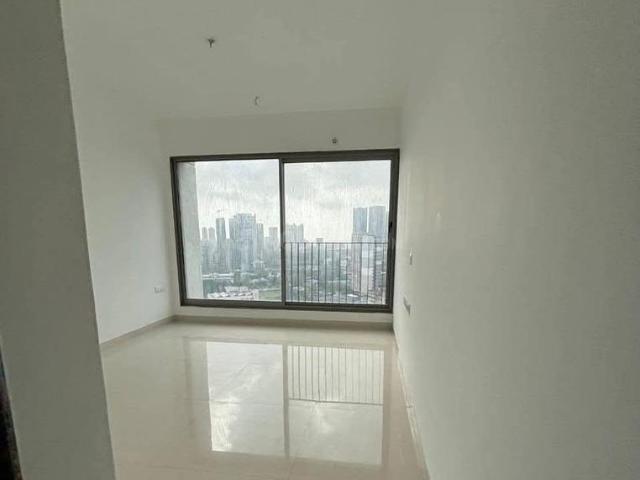 3 BHK Apartment in Goregaon West for rent Mumbai. The reference number is 19815941