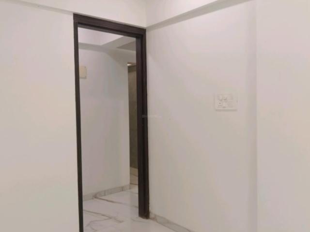 3 BHK Apartment in Goregaon West for rent Mumbai. The reference number is 19032309