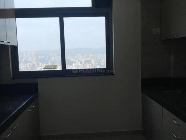 3 BHK Apartment in Goregaon West for rent Mumbai. The reference number is 20282131