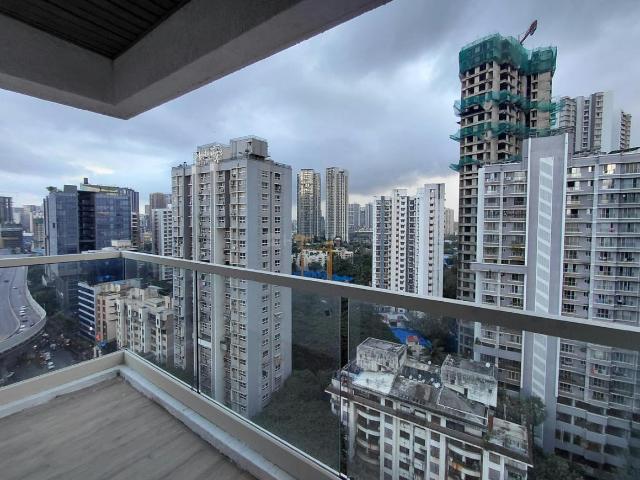 3 BHK Apartment in Goregaon West for rent Mumbai. The reference number is 21140923