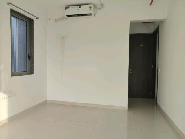 3 BHK Apartment in Goregaon West for rent Mumbai. The reference number is 21180090