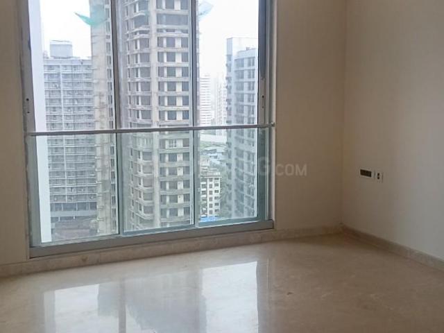 3 BHK Apartment in Goregaon West for resale Mumbai. The reference number is 20570989