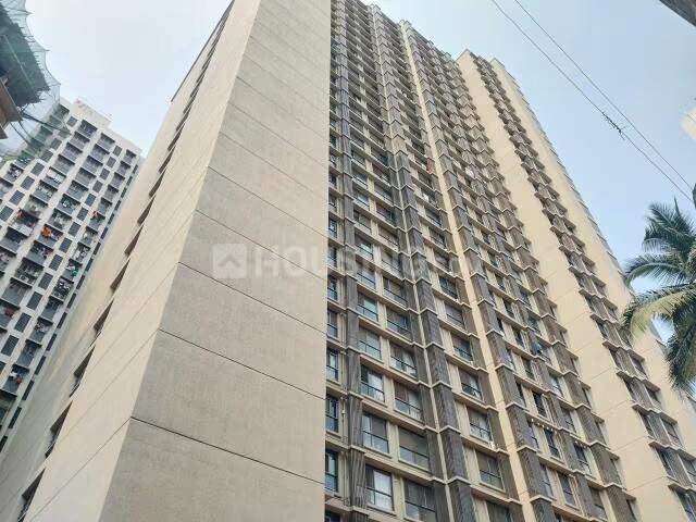 3 BHK Apartment in Goregaon West for resale Mumbai. The reference number is 20808975