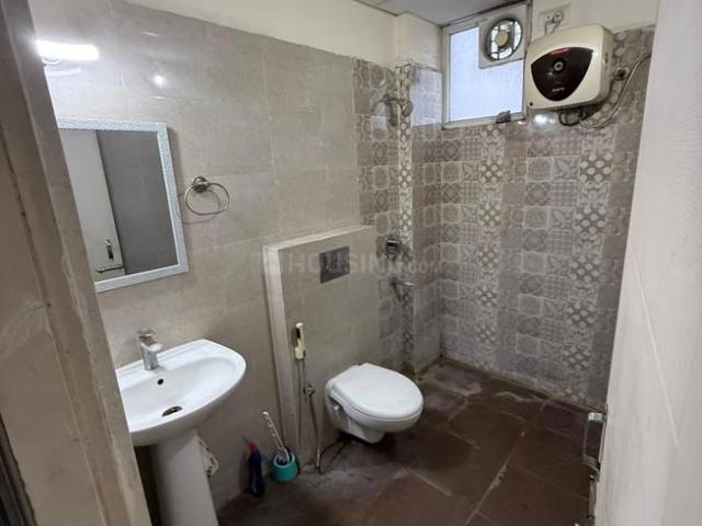 3 BHK Apartment in Gazipur for rent Zirakpur. The reference number is 19836207