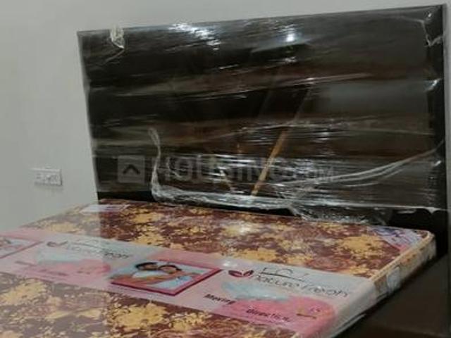 3 BHK Apartment in Gazipur for rent Zirakpur. The reference number is 20472963