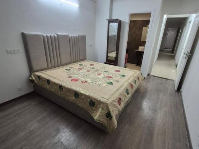 3 BHK Apartment in Gazipur for rent Zirakpur. The reference number is 20848725
