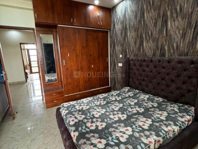 3 BHK Apartment in Gazipur for rent Zirakpur. The reference number is 20884179