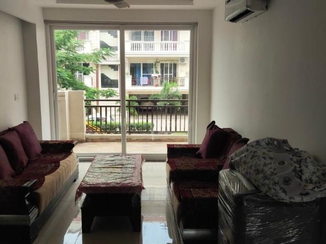 3 BHK Apartment in Gazipur for rent Zirakpur. The reference number is 20962212
