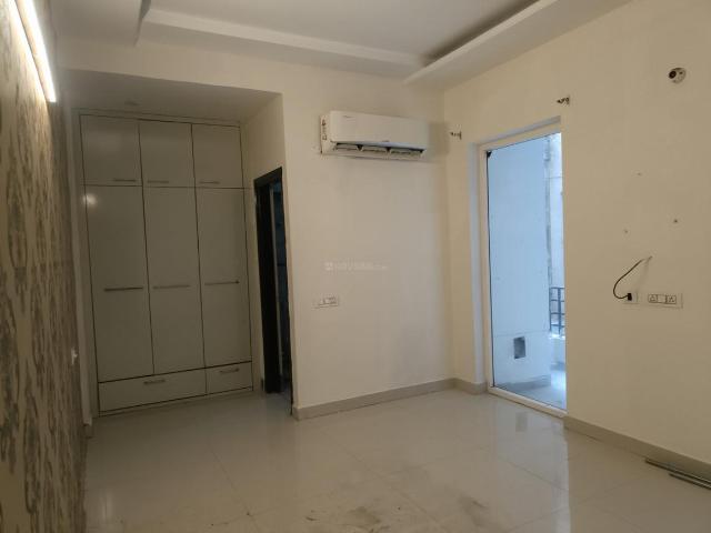 3 BHK Apartment in Gazipur for rent Zirakpur. The reference number is 21370307