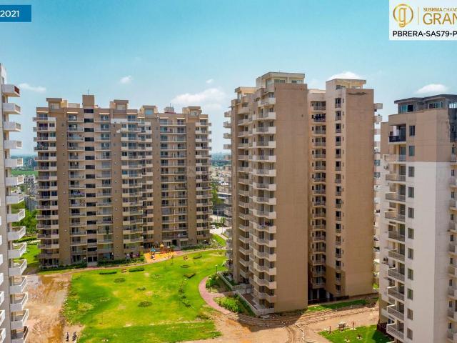 3 BHK Apartment in Gazipur for resale Zirakpur. The reference number is 19925605
