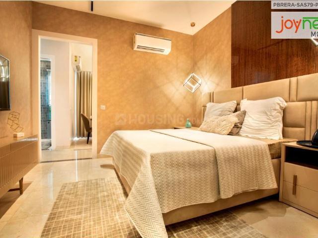 3 BHK Apartment in Gazipur for resale Zirakpur. The reference number is 21059178