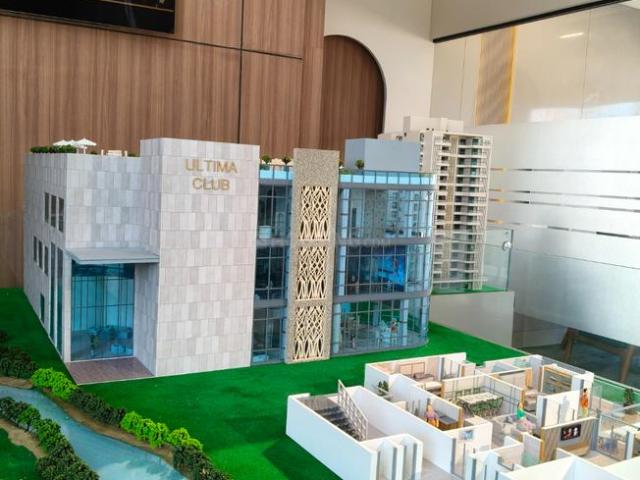 3 BHK Apartment in Gazipur for resale Zirakpur. The reference number is 21349089