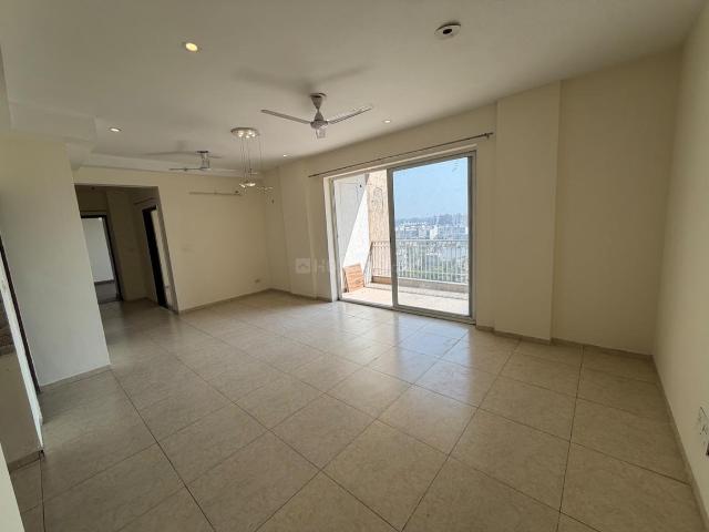 3 BHK Apartment in Gazipur for resale Zirakpur. The reference number is 21372335